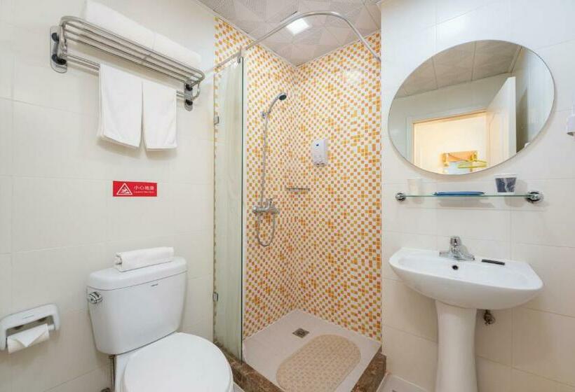 בית מלון כפרי Home Inn Dalian North Railway Station