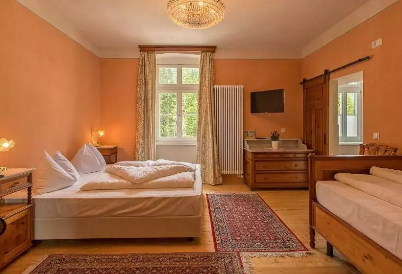 Hotelli Lago Di Braies