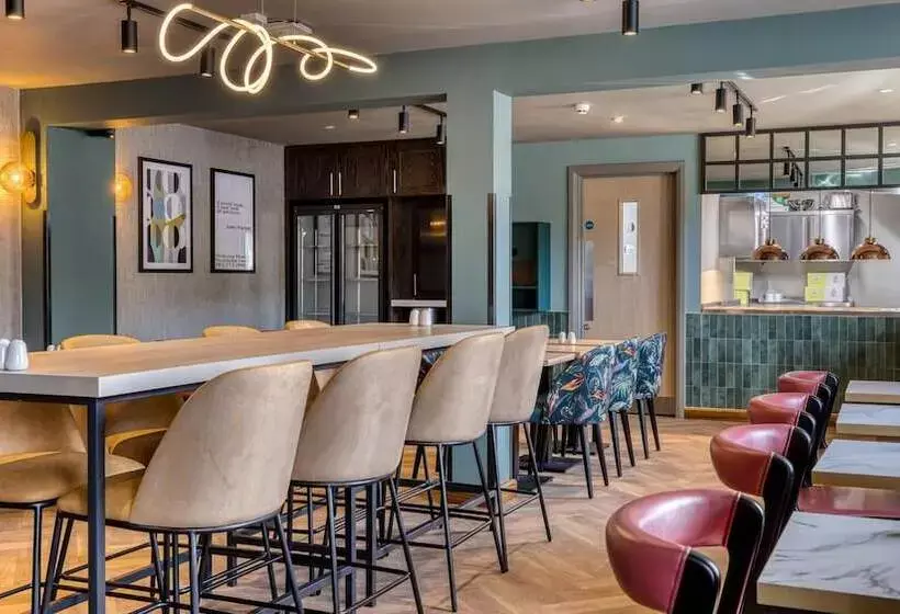 Hotelli Premier Inn Buckingham