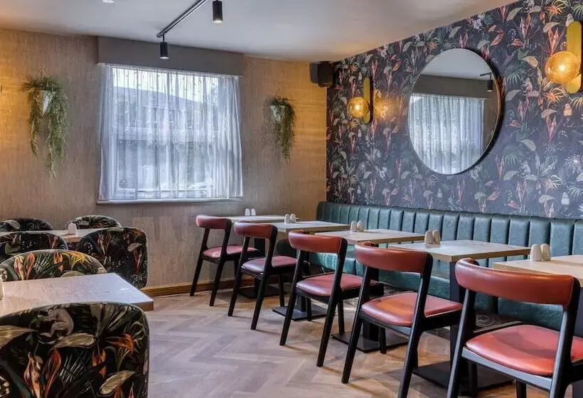 Hotelli Premier Inn Buckingham