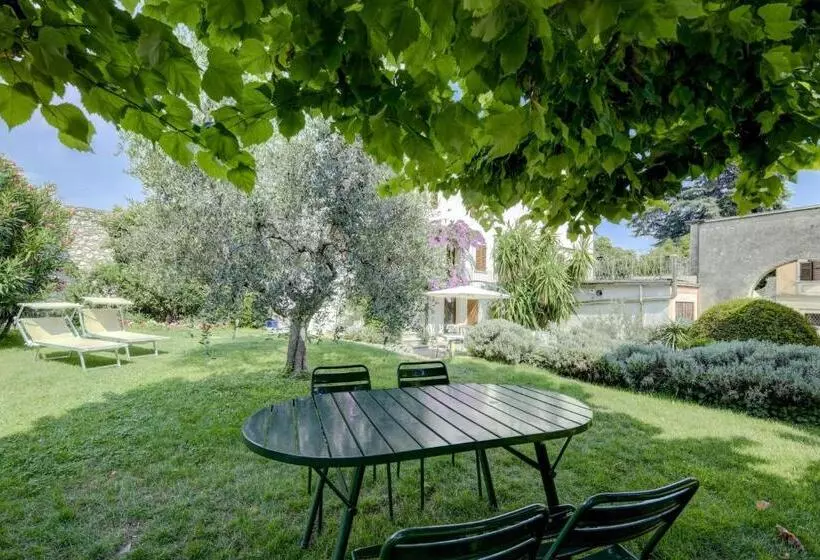 Il Nido Dei Gufi Bed And Breakfast