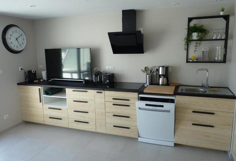 Sol Y Days Darse, Superbe Appartement De Type Marina Avec Belle Terrasse Vue Port De Plaisance