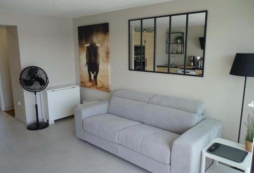 Sol Y Days Darse, Superbe Appartement De Type Marina Avec Belle Terrasse Vue Port De Plaisance