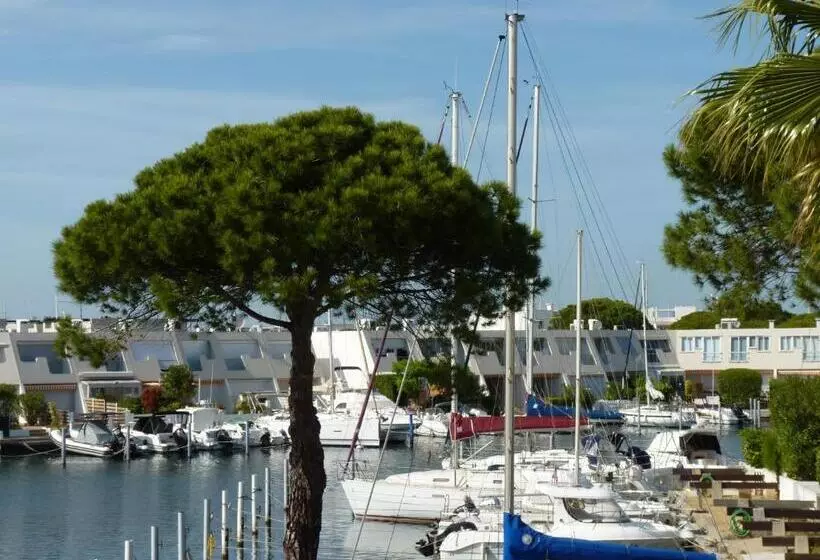 Sol Y Days Darse, Superbe Appartement De Type Marina Avec Belle Terrasse Vue Port De Plaisance