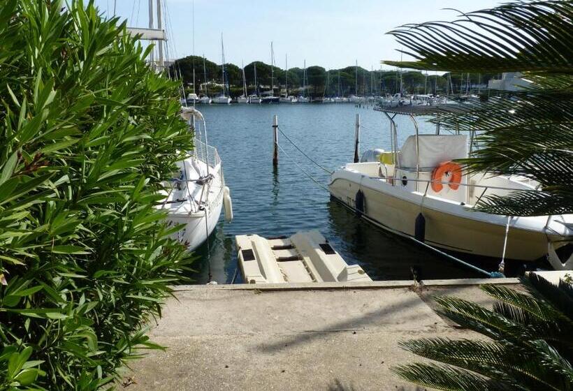 Sol Y Days Darse, Superbe Appartement De Type Marina Avec Belle Terrasse Vue Port De Plaisance