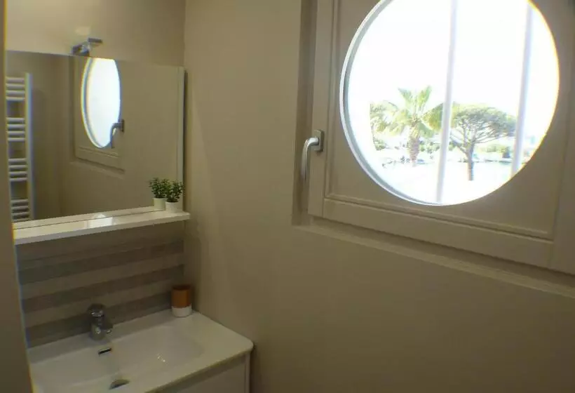 Sol Y Days Darse, Superbe Appartement De Type Marina Avec Belle Terrasse Vue Port De Plaisance