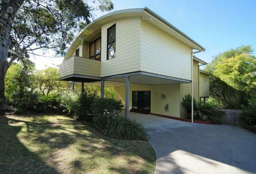 Aquarius Beach Stay Belle Escapes Jervis Bay