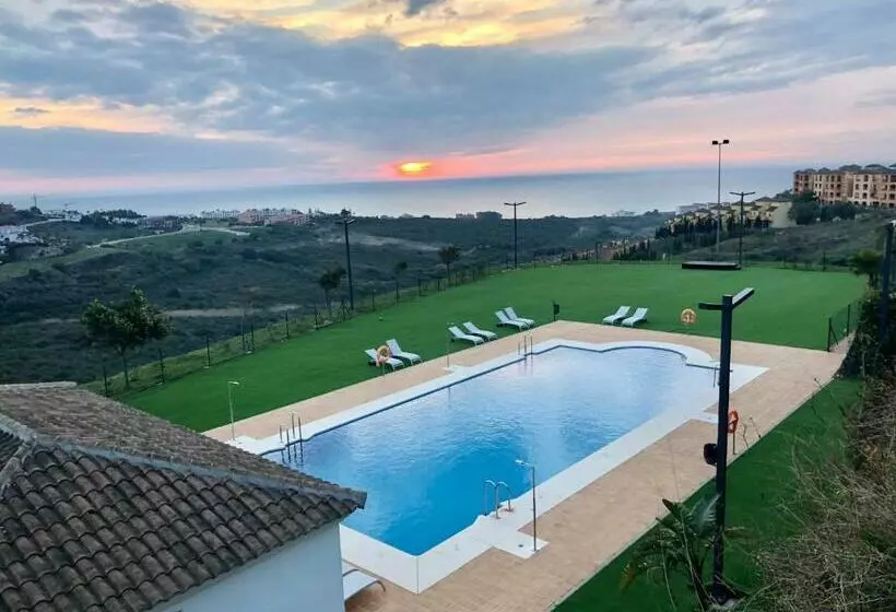 Blue Sunrise Penthouse Manilva