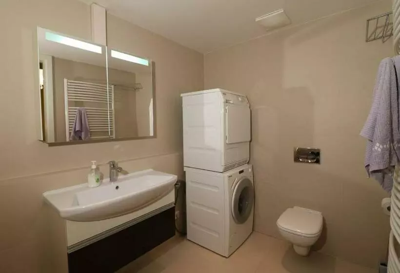Marienbad Center 2