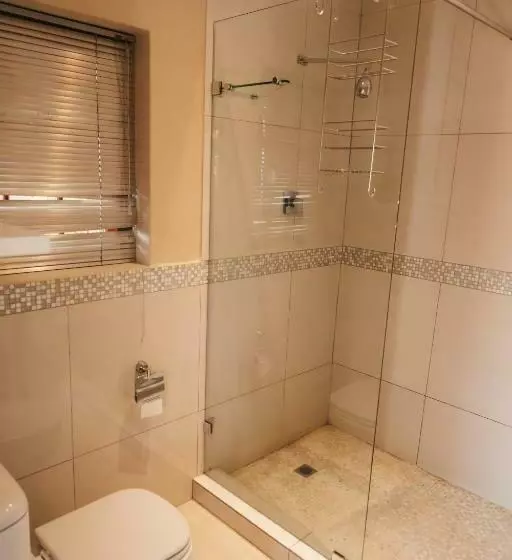 Mitre S Edge Vineyard Studio