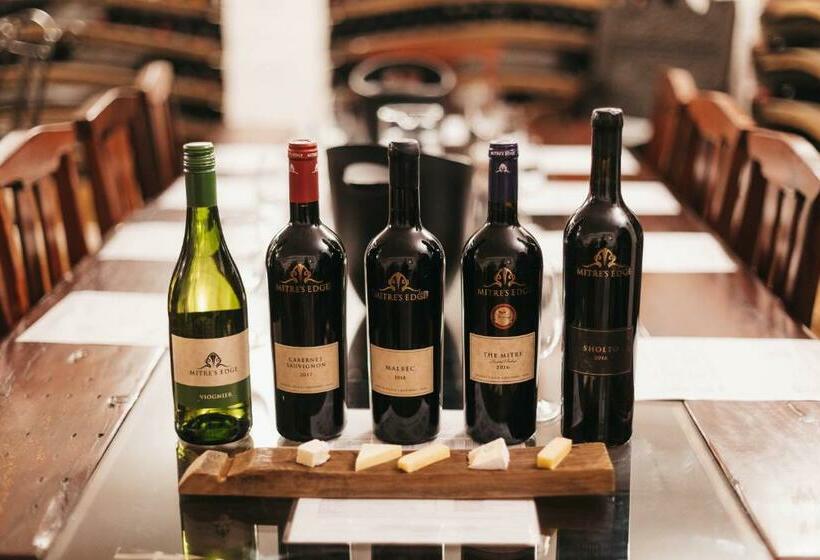 Mitre S Edge Vineyard Studio