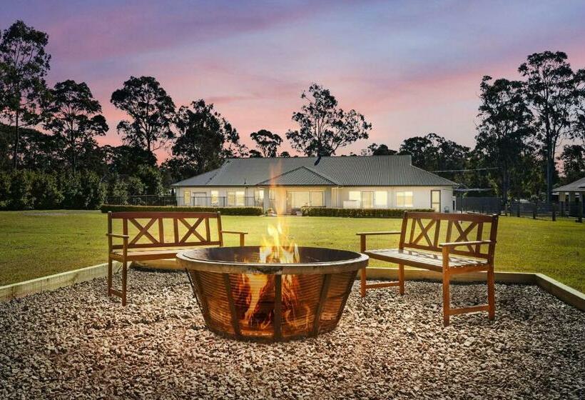 Nova Country Homestead