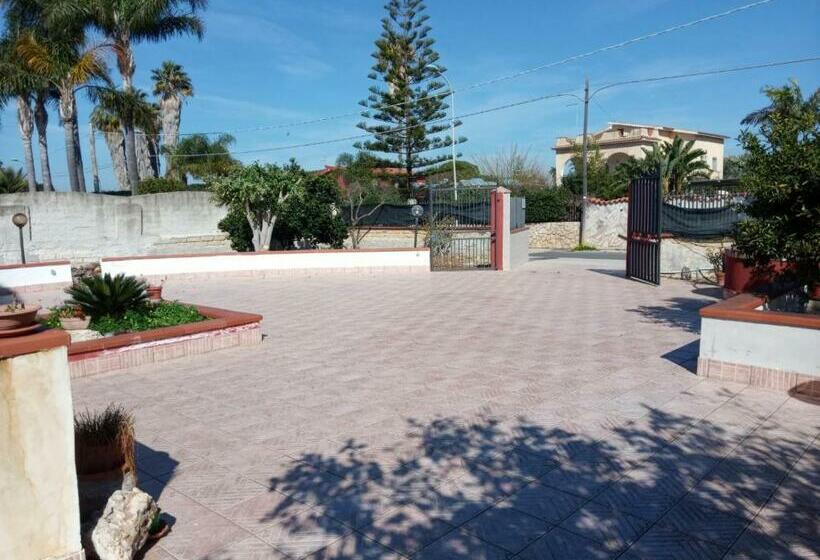 Villa Costa Del Sole