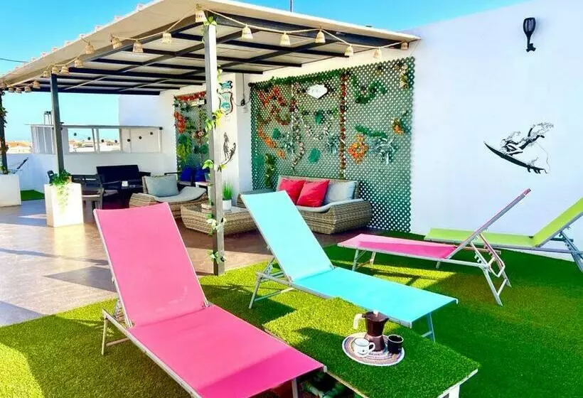 Animos! Apartments   10 Modern Apartments Near The City & Beach, Perfect For Nomads, Travellers, Fam