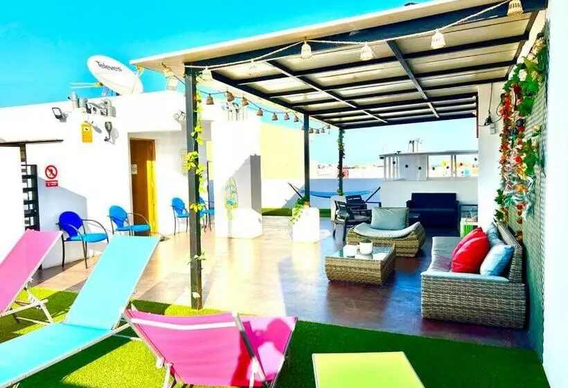 Animos! Apartments   10 Modern Apartments Near The City & Beach, Perfect For Nomads, Travellers, Fam