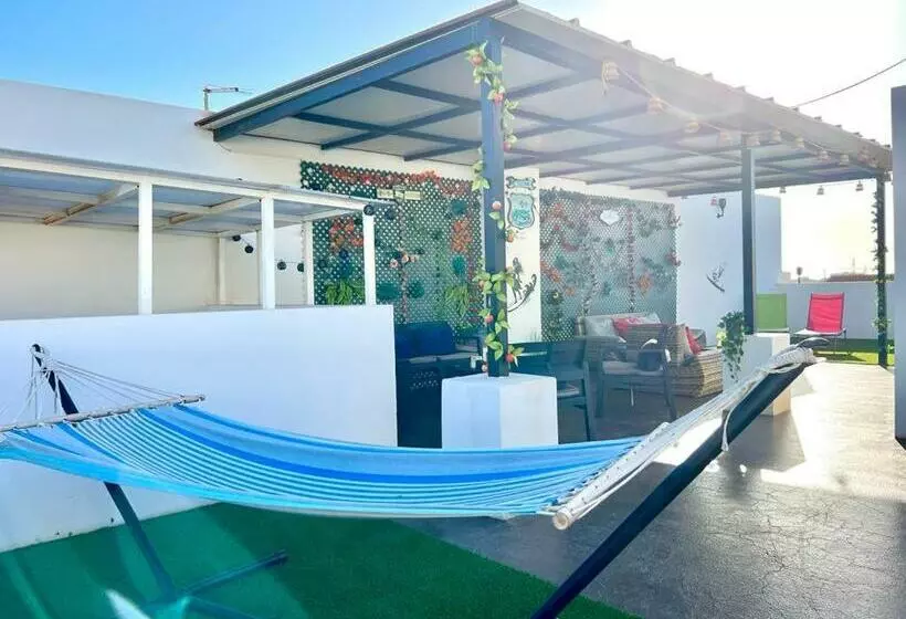 Animos! Apartments   10 Modern Apartments Near The City & Beach, Perfect For Nomads, Travellers, Fam