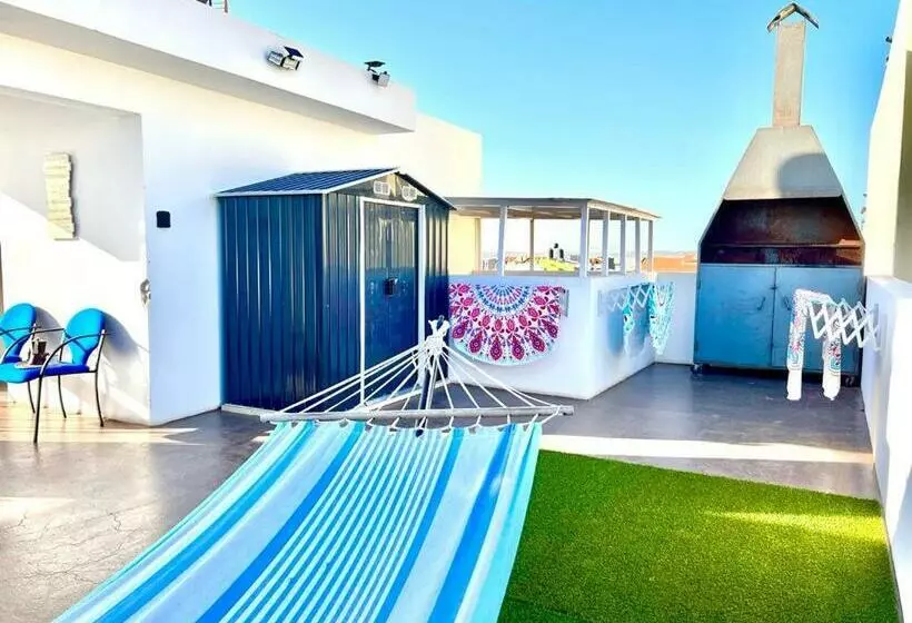 Animos! Apartments   10 Modern Apartments Near The City & Beach, Perfect For Nomads, Travellers, Fam