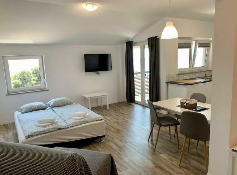 Apartments Zakinja Portoroz