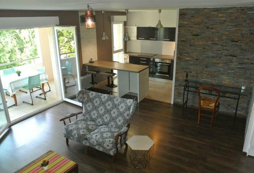 Beau T3 En Duplex, Calme Et Paisible