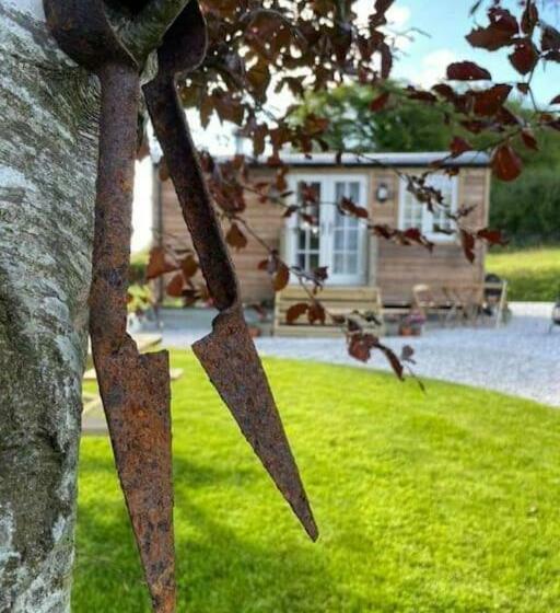 Elvan Farm Shepherd S Hut
