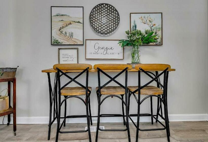 Goodkarma Rentals Gorgeous Interiors Gorgeous Outdoor Living Space With A Huge Fenced Backyard Coffe