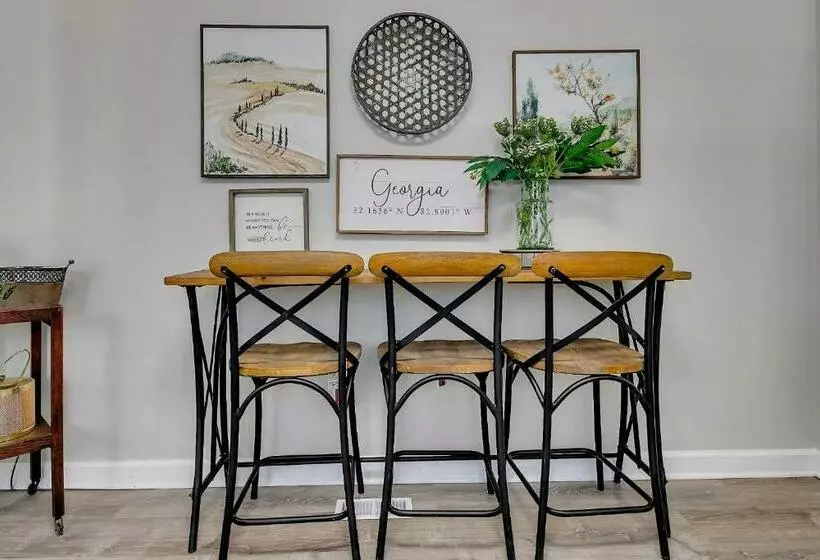 Goodkarma Rentals Gorgeous Interiors Gorgeous Outdoor Living Space With A Huge Fenced Backyard Coffe