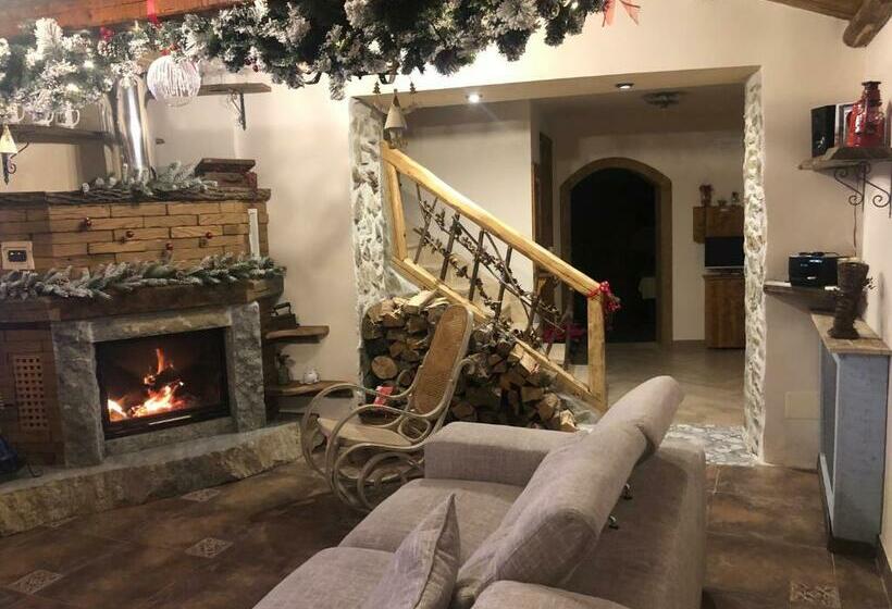 Il Casale Degli Aragonesi