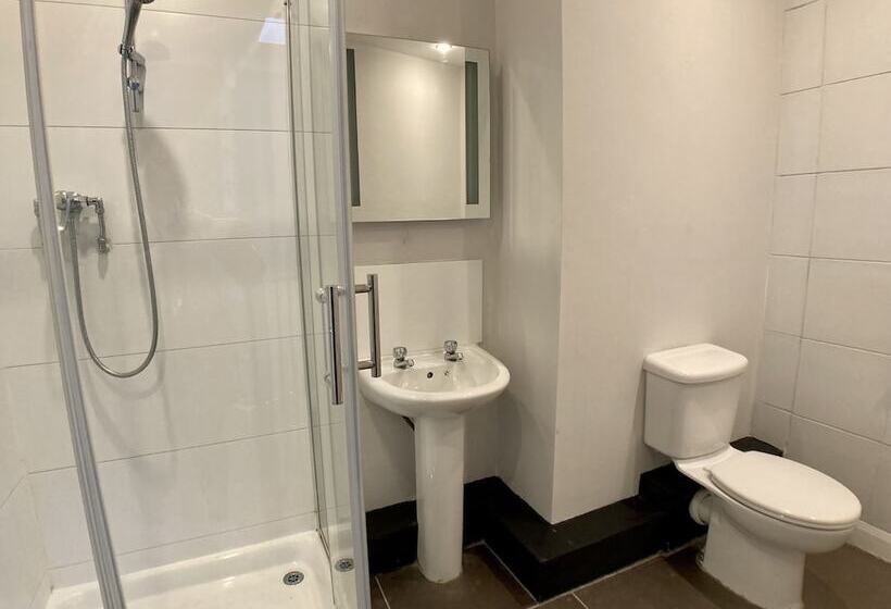 Linen Quarter Apartments