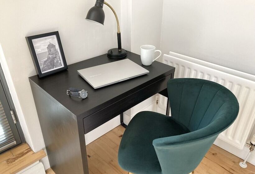 Linen Quarter Apartments