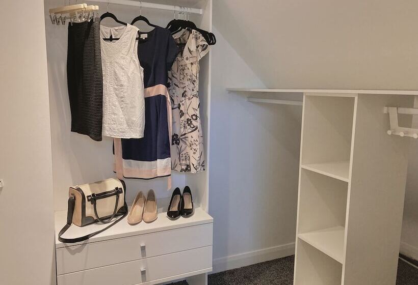 Linen Quarter Apartments