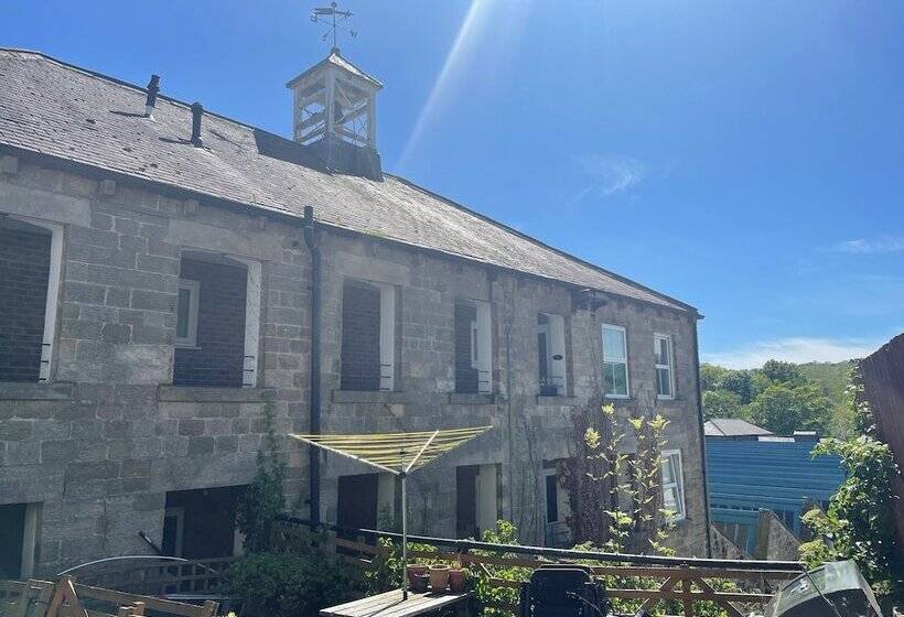 Lovely 2 Bed Flat In Summerbridge Harrogate