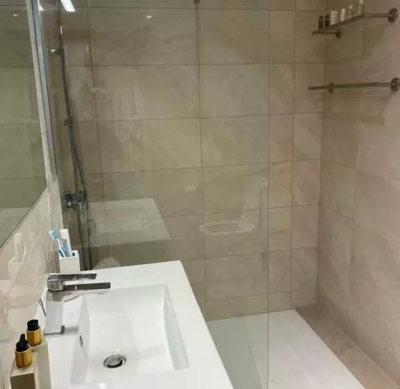 Private Room Among A Nice Garden   Jardin En Valois