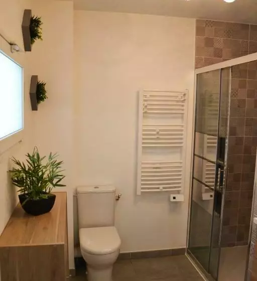 T2 Climatisé Avec Wifi Et Piscine