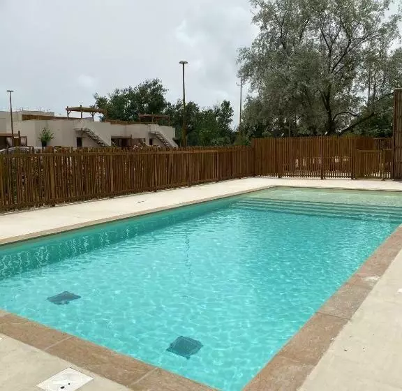 T2 Climatisé Avec Wifi Et Piscine