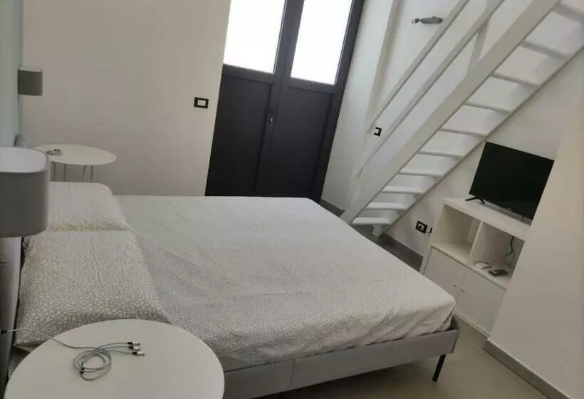 Ruggero Settimo   Holiday Houses