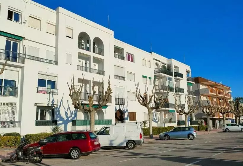 Summer Breeze Apartment