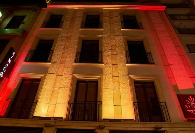 Apartamentos Turisticos Sinag