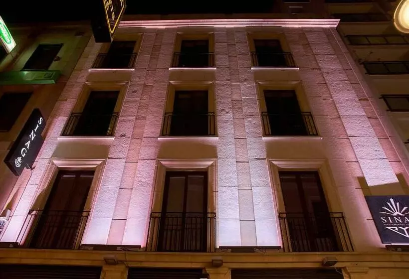 Apartamentos Turisticos Sinag