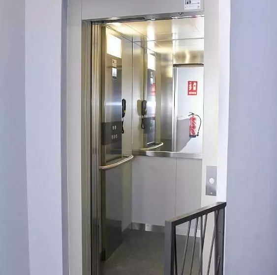Apartamentos Turisticos Sinag