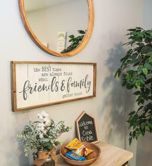 Casa Roble. Downtown Brownsville