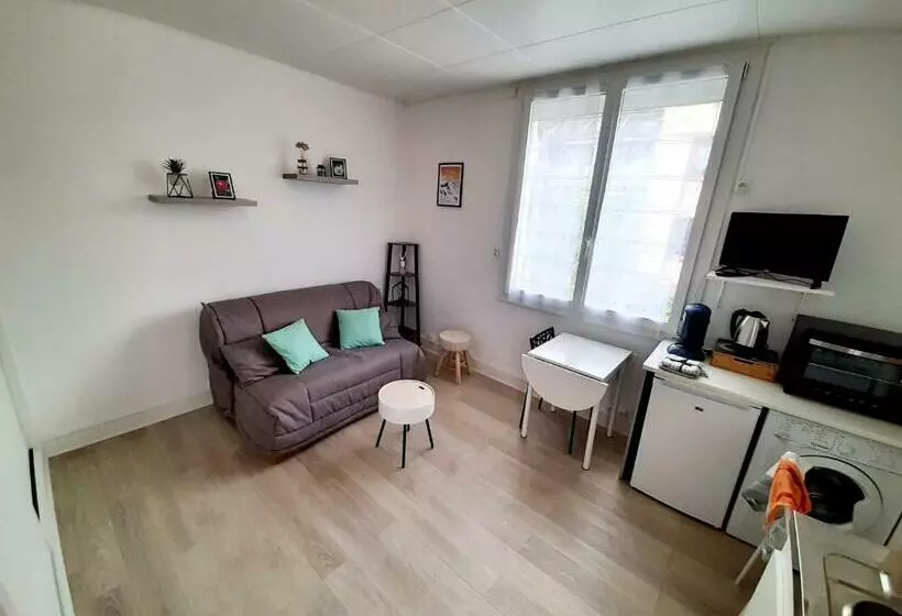 Charmant Petit Studio