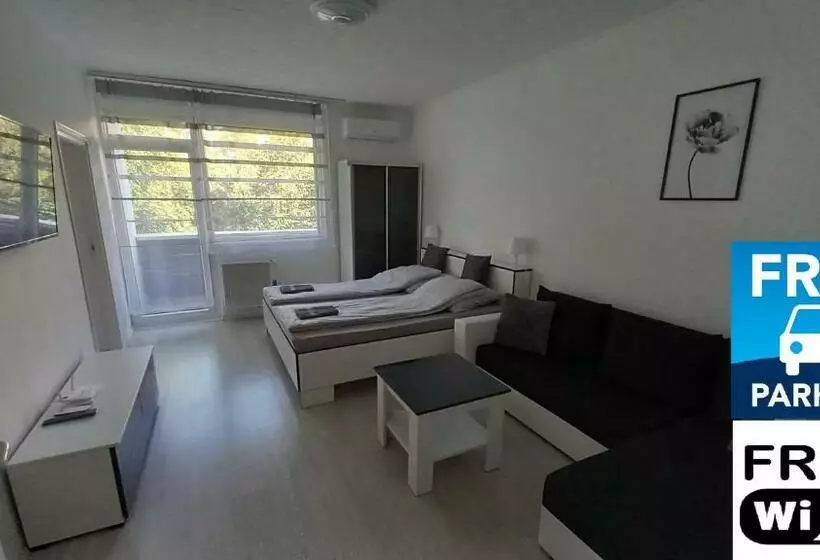 Grey Harmony Apartman