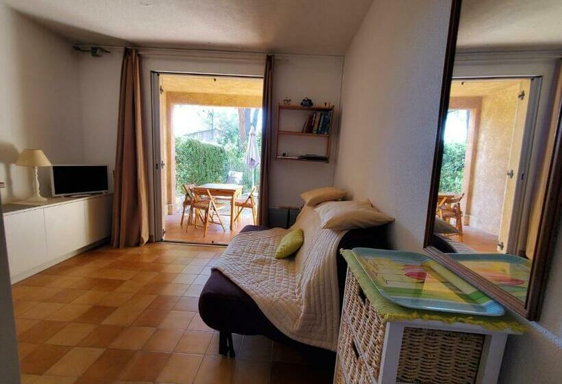 La Peguiere 2 Pieces 27m2 Jardin Privatif Pour 2 Adultes 2 Enfants