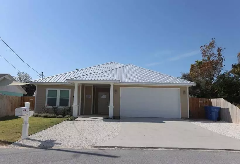 Amazing New 3br/2ba Laguna Beach! / 6p Golf Cart: 2 Mins To Beach/west Pcb