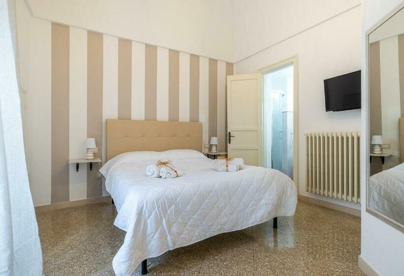 Chic B&b Piazza Della Libertà