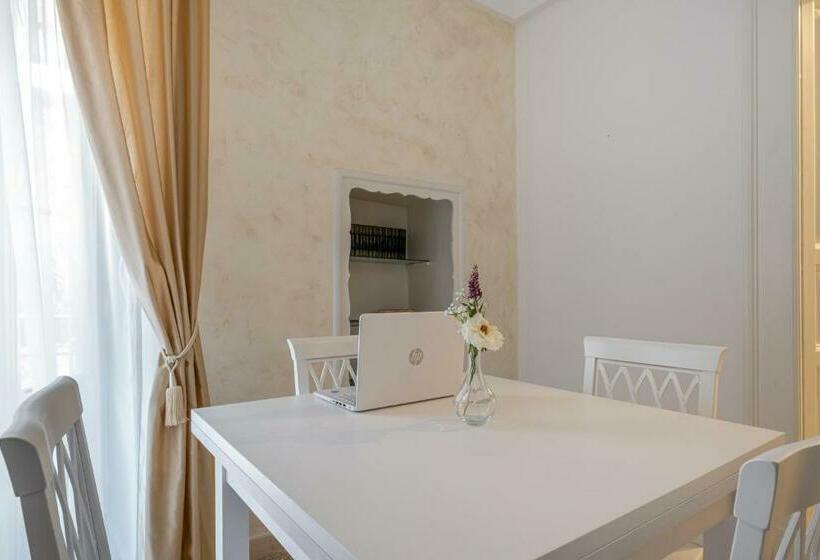 Chic B&b Piazza Della Libertà