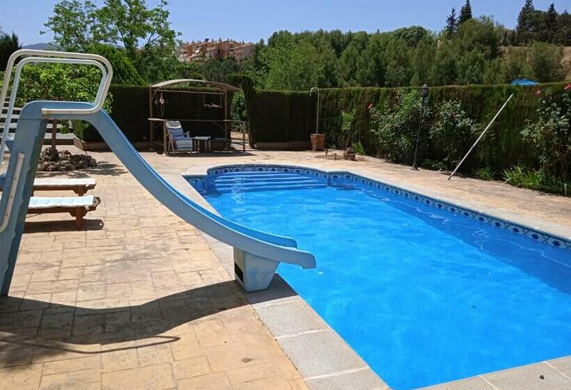 El Caserio De Tati Y Antonio