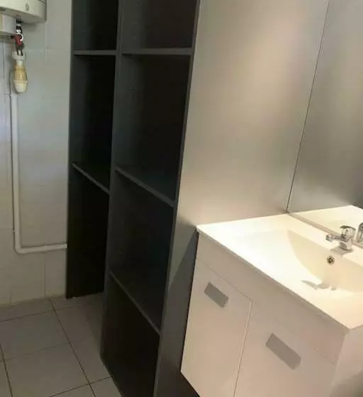 Petit Prix Et Grand Confort à Saint Gilles Les Bains