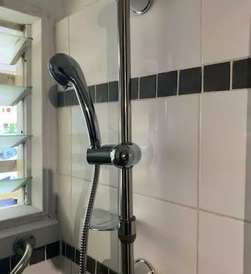 Petit Prix Et Grand Confort à Saint Gilles Les Bains