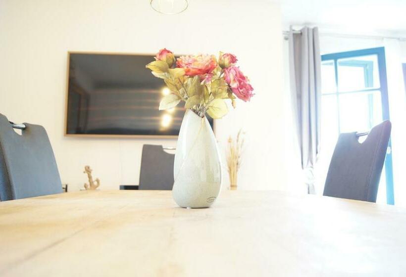 Reetdachhaus Hasel 2